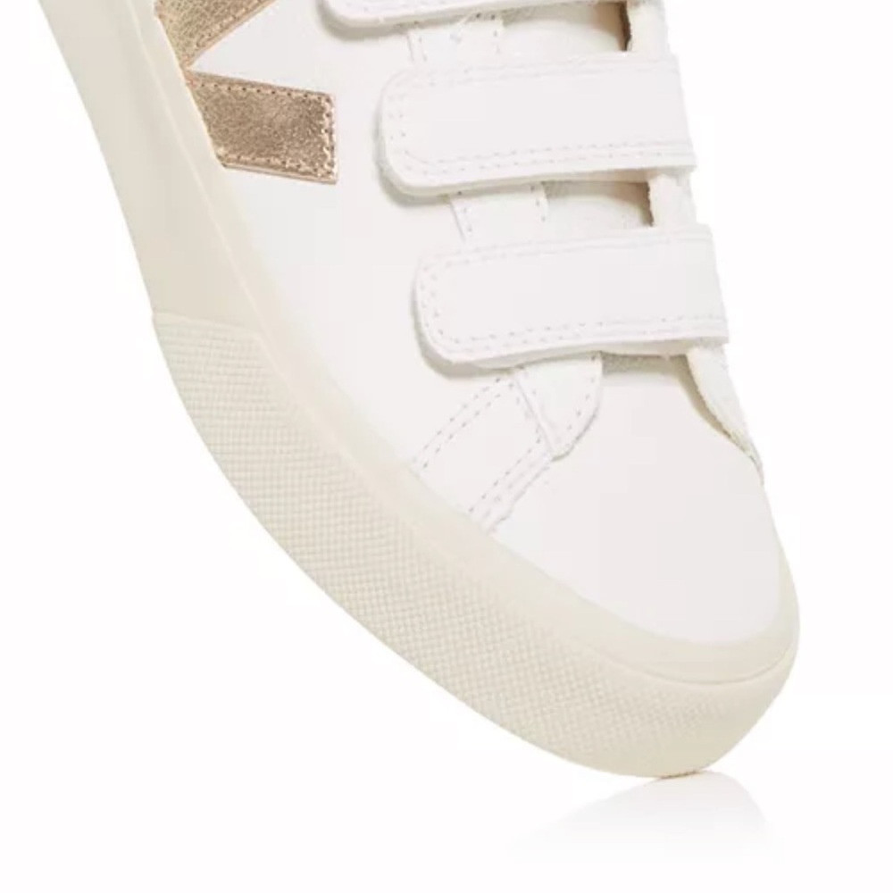 New!Veja Recife leather white Sneakers - Picture 9 of 10